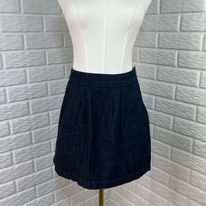 OLD NAVY DARK DENIM MINI SKIRT 100% COTTON SIDE ZIPPER WITH POCKETS SZ 6